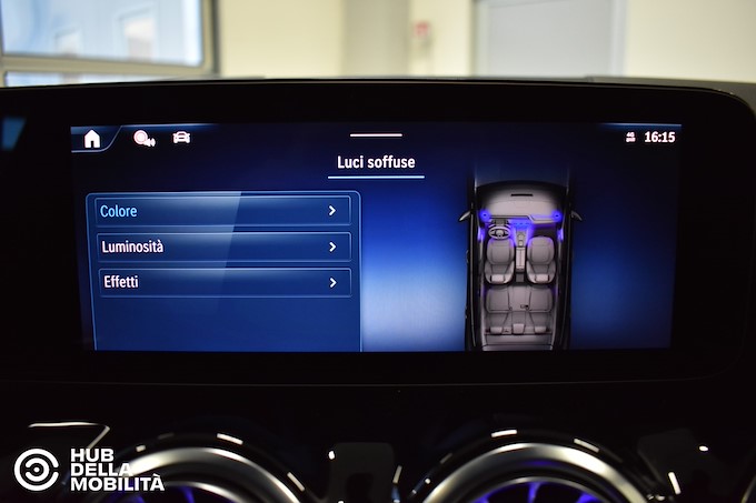 MERCEDES-BENZ GLA 200 d Automatic AMG Line Advanced Plus